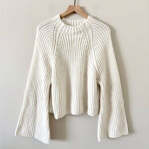 Amuse Society Flare Sleeve Knit Crew Neck Sweater in Cream - Size S